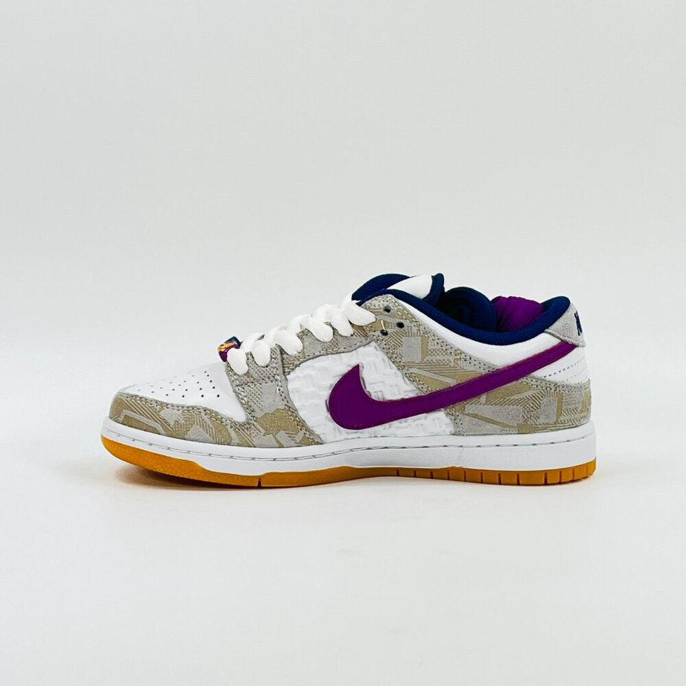 Nike SB Dunk Low PRM x Rayssa Leal 'Pure Platinum' FZ5251-001 size 5 M / 6.5 W - Picture 2 of 8